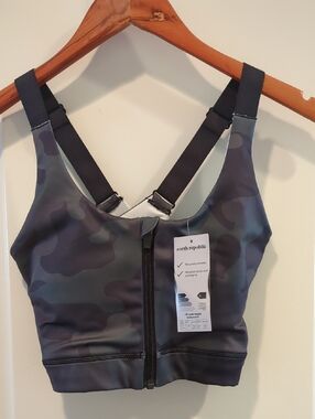 Earth Republic Front-Zip Camo Sports Bra - Medium Black/Gray